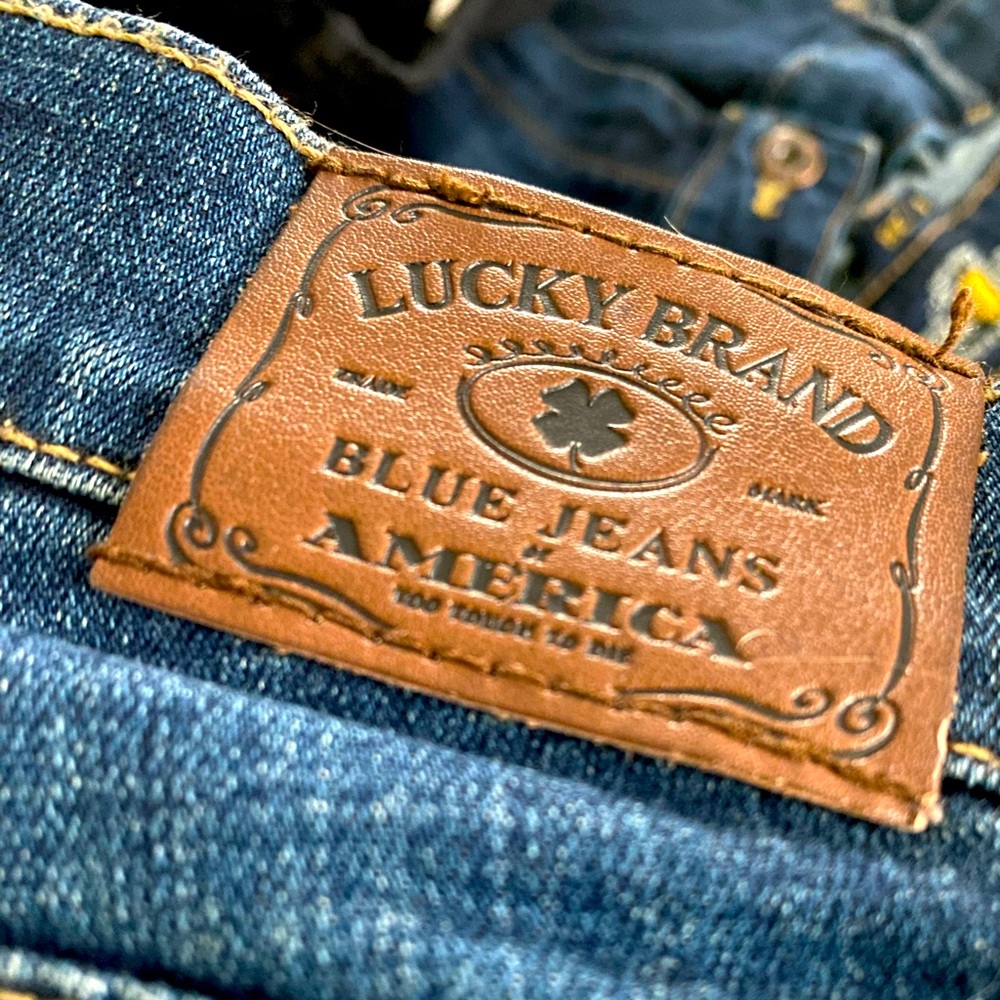 Lucky Brand Blue Jeans - Charlie Skinny - 6/28 L - Gently Used